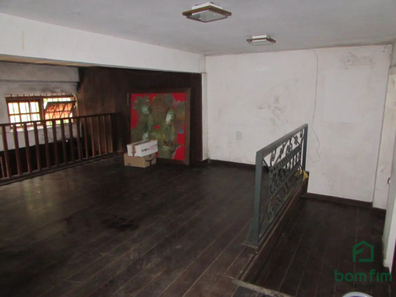 Imagem Casa com 4 Quartos à Venda, 300 m² em Menino Deus - Porto Alegre Imagem Casa com 4 Quartos à Venda, 300 m² em Menino Deus - Porto Alegre