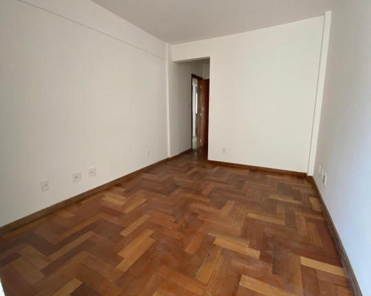 Imagem Imóvel com 3 Quartos à Venda, 120 m² em São Mateus - Juiz De Fora