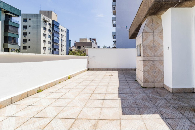 Imagem Imóvel com 2 Quartos à Venda, 177 m² em Higienópolis - Porto Alegre Imagem Imóvel com 2 Quartos à Venda, 177 m² em Higienópolis - Porto Alegre