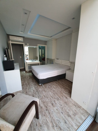 Imagem Casa com 2 Quartos à Venda, 120 m² em São Francisco - Camboriú