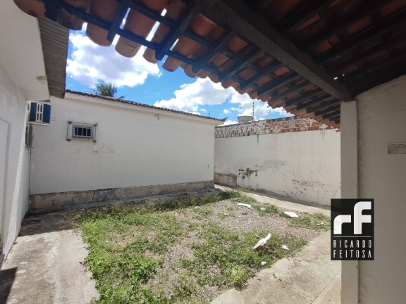 Imagem Casa à Venda, em Cacimbas - Arapiraca Imagem Casa à Venda, em Cacimbas - Arapiraca