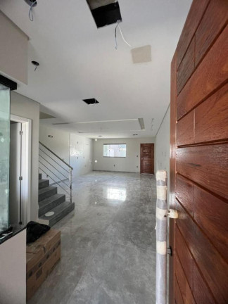 Imagem Casa com 3 Quartos à Venda, 150 m² em Floresta - Joinville Imagem Casa com 3 Quartos à Venda, 150 m² em Floresta - Joinville