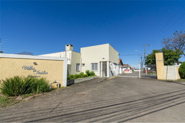 Imagem Casa com 3 Quartos à Venda, em Olaria - Canoas Imagem Casa com 3 Quartos à Venda, em Olaria - Canoas