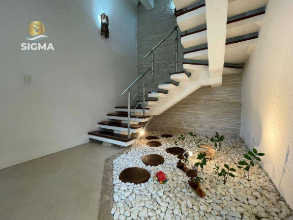 Imagem Casa com 6 Quartos à Venda, 372 m² em Enseada - Guarujá Imagem Casa com 6 Quartos à Venda, 372 m² em Enseada - Guarujá