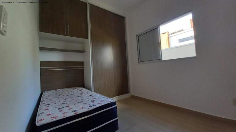 Imagem Casa com 3 Quartos à Venda, 201 m² em Jardim Dos Estados - Taubaté Imagem Casa com 3 Quartos à Venda, 201 m² em Jardim Dos Estados - Taubaté