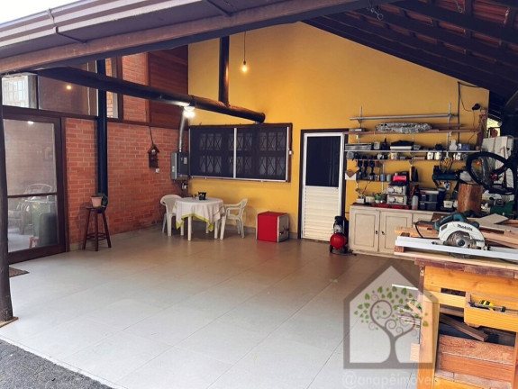 Imagem Casa com 4 Quartos à Venda, 237 m² em Itacorubi - Florianópolis Imagem Casa com 4 Quartos à Venda, 237 m² em Itacorubi - Florianópolis