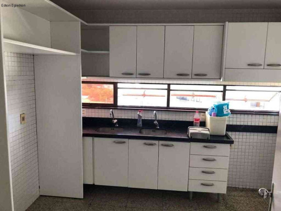 Imagem Apartamento com 4 Quartos à Venda, 162 m² em Jóquei - Teresina Imagem Apartamento com 4 Quartos à Venda, 162 m² em Jóquei - Teresina