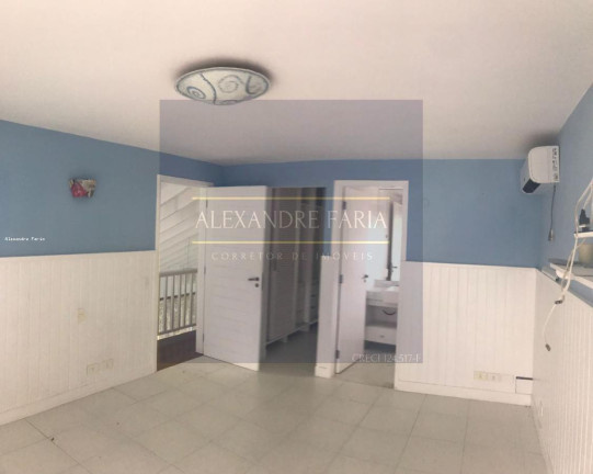 Imagem Casa com 6 Quartos à Venda, 300 m² em Maresias - São Sebastião Imagem Casa com 6 Quartos à Venda, 300 m² em Maresias - São Sebastião