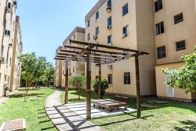 Imagem Apartamento com 2 Quartos à Venda, 38 m² em Jardim Leopoldina - Porto Alegre