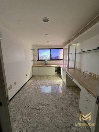 Imagem Apartamento com 4 Quartos à Venda, 252 m² em Cocó - Fortaleza Imagem Apartamento com 4 Quartos à Venda, 252 m² em Cocó - Fortaleza