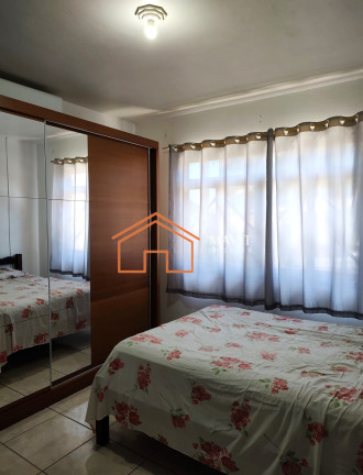 Imagem Casa com 4 Quartos à Venda, 212 m² em Costa E Silva - Joinville Imagem Casa com 4 Quartos à Venda, 212 m² em Costa E Silva - Joinville