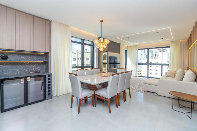 Imagem Apartamento com 3 Quartos à Venda, 126 m² em Pioneiros - Balneário Camboriú Imagem Apartamento com 3 Quartos à Venda, 126 m² em Pioneiros - Balneário Camboriú