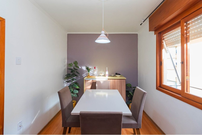 Imagem Apartamento com 4 Quartos à Venda, 85 m² em Passo Da Areia - Porto Alegre Imagem Apartamento com 4 Quartos à Venda, 85 m² em Passo Da Areia - Porto Alegre