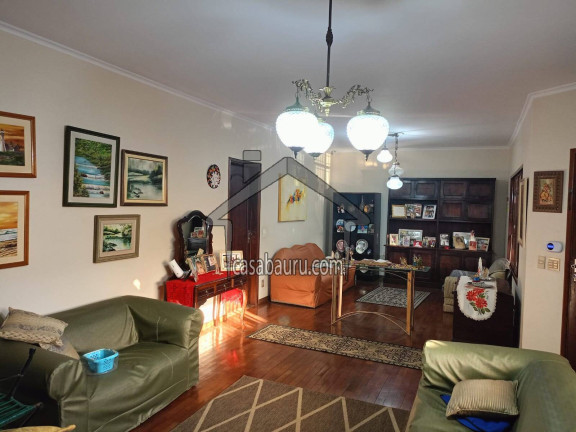 Imagem Casa com 3 Quartos à Venda, 720 m² em Jardim Olímpico - Bauru Imagem Casa com 3 Quartos à Venda, 720 m² em Jardim Olímpico - Bauru