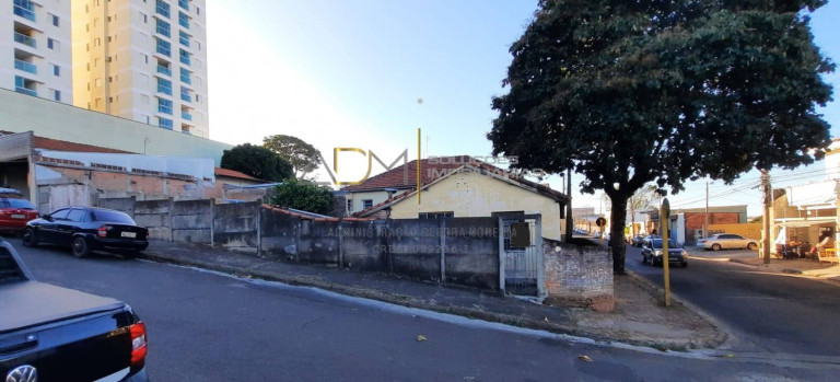 Imagem Terreno à Venda, 240 m² em Centro - Botucatu Imagem Terreno à Venda, 240 m² em Centro - Botucatu