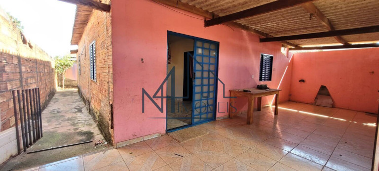 Imagem Casa com 6 Quartos à Venda, 130 m² em Jardim Iracema - Aparecida De Goiânia Imagem Casa com 6 Quartos à Venda, 130 m² em Jardim Iracema - Aparecida De Goiânia