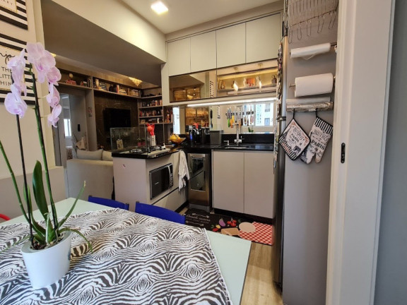 Imagem Imóvel com 2 Quartos à Venda, 85 m² em Centro - Balneário Camboriú Imagem Imóvel com 2 Quartos à Venda, 85 m² em Centro - Balneário Camboriú