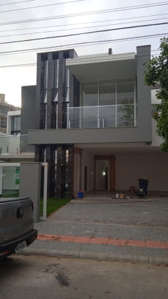 Imagem Casa com 3 Quartos à Venda, 245 m² em Pedra Branca - Palhoça Imagem Casa com 3 Quartos à Venda, 245 m² em Pedra Branca - Palhoça