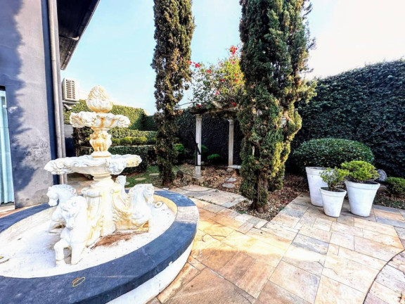 Imagem Casa com 11 Quartos para Alugar, 430 m² em Jardim Flamboyant - Campinas Imagem Casa com 11 Quartos para Alugar, 430 m² em Jardim Flamboyant - Campinas