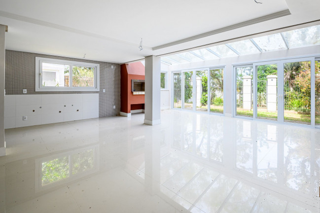 Imagem Imóvel com 3 Quartos à Venda, 409 m² em Vila Assunção - Porto Alegre Imagem Imóvel com 3 Quartos à Venda, 409 m² em Vila Assunção - Porto Alegre