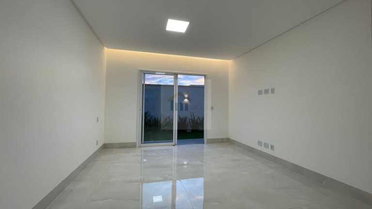 Imagem Casa de Condomínio com 3 Quartos à Venda, 160 m² em Parqville Pinheiros - Aparecida De Goiânia