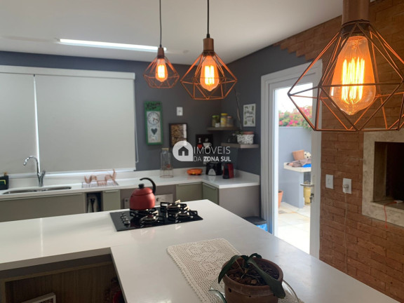 Imagem Casa com 3 Quartos à Venda, 200 m² Imagem Casa com 3 Quartos à Venda, 200 m²