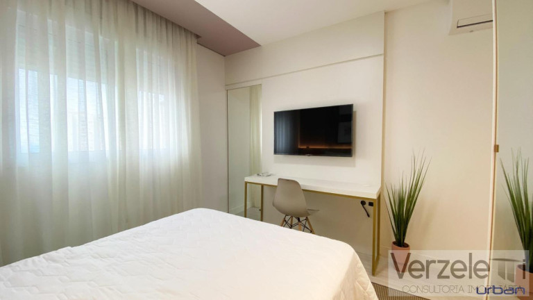 Imagem Apartamento com 4 Quartos à Venda, 240 m² em Centro - Balneário Camboriú