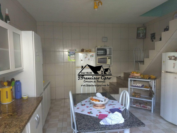 Imagem Casa com 3 Quartos à Venda, 155 m² em Vila Galvão - Guaratinguetá Imagem Casa com 3 Quartos à Venda, 155 m² em Vila Galvão - Guaratinguetá