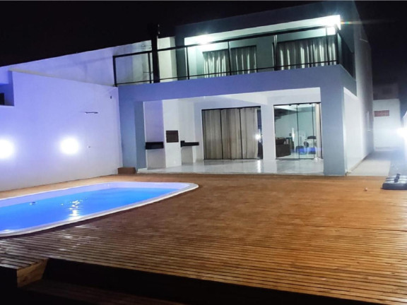 Imagem Casa com 3 Quartos para Alugar,  em Praia Da Pinheira - Palhoça