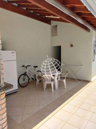 Imagem Casa com 3 Quartos à Venda, 202 m² em Jardim Do Lago - Atibaia Imagem Casa com 3 Quartos à Venda, 202 m² em Jardim Do Lago - Atibaia