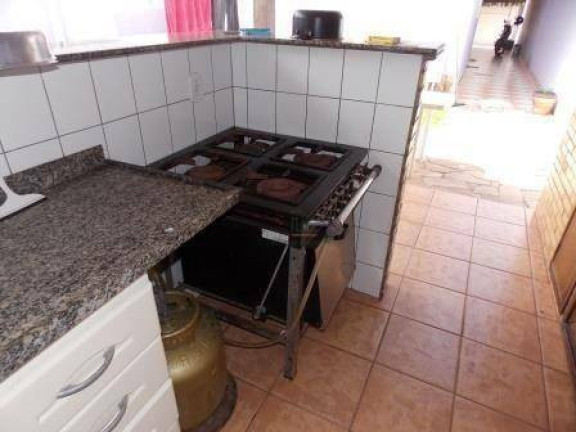 Imagem Casa com 4 Quartos à Venda, 170 m² em Várzea Das Moças - Niterói Imagem Casa com 4 Quartos à Venda, 170 m² em Várzea Das Moças - Niterói