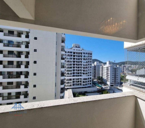 Imagem Apartamento com 3 Quartos à Venda, 124 m² em Itacorubi - Florianópolis Imagem Apartamento com 3 Quartos à Venda, 124 m² em Itacorubi - Florianópolis