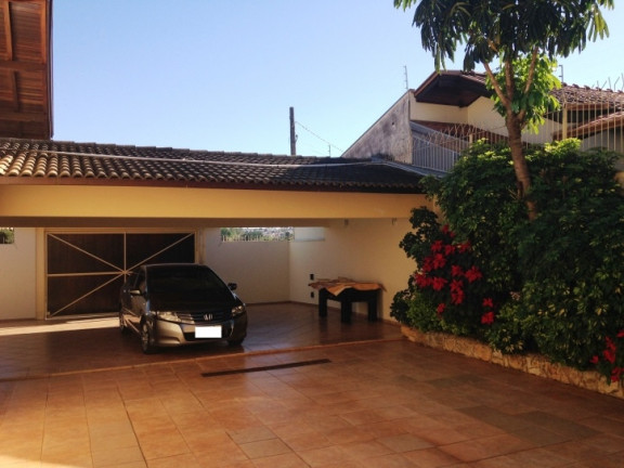 Imagem Casa com 5 Quartos à Venda, 728 m² em Jardim Estoril Iii - Bauru Imagem Casa com 5 Quartos à Venda, 728 m² em Jardim Estoril Iii - Bauru
