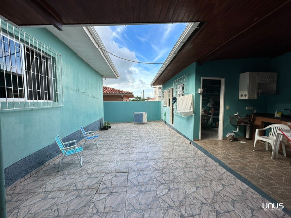 Imagem Casa com 3 Quartos à Venda, 288 m² em Coloninha - Florianópolis Imagem Casa com 3 Quartos à Venda, 288 m² em Coloninha - Florianópolis