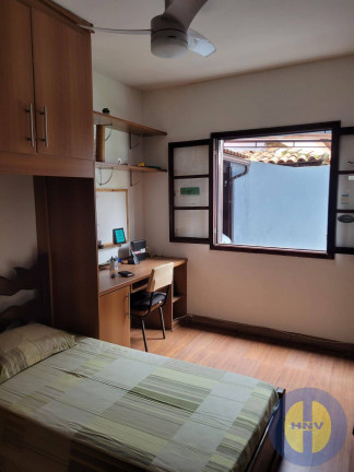 Imagem Casa com 5 Quartos à Venda, 360 m² em Piratininga (niterói) - Niterói Imagem Casa com 5 Quartos à Venda, 360 m² em Piratininga (niterói) - Niterói