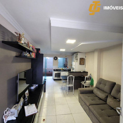Imagem Sobrado com 2 Quartos à Venda, 82 m² em Centro - Camboriú Imagem Sobrado com 2 Quartos à Venda, 82 m² em Centro - Camboriú