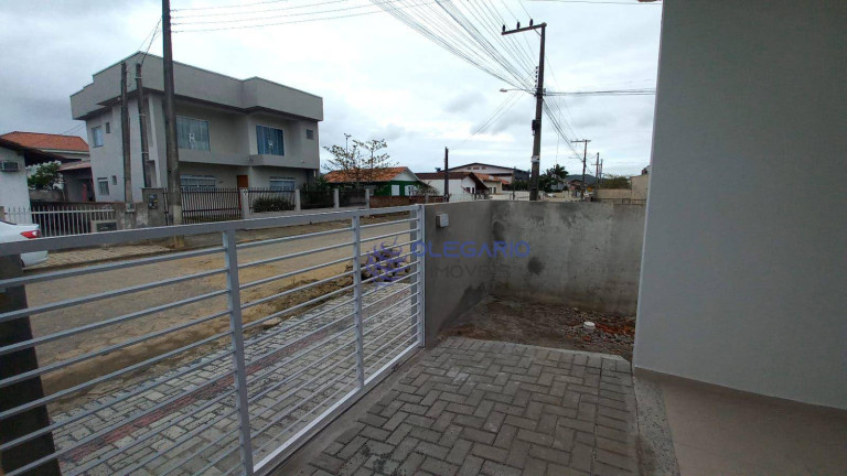 Imagem Casa com 2 Quartos à Venda, 72 m² em Armação - Penha Imagem Casa com 2 Quartos à Venda, 72 m² em Armação - Penha