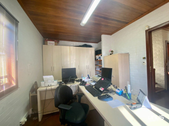 Imagem Casa com 5 Quartos à Venda, 320 m² em Barreiros - São José