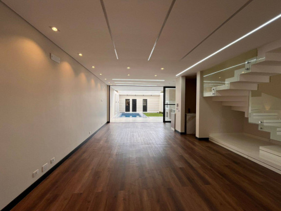 Imagem Sobrado com 3 Quartos à Venda, 250 m² em Recanto Tropical - Cascavel Imagem Sobrado com 3 Quartos à Venda, 250 m² em Recanto Tropical - Cascavel