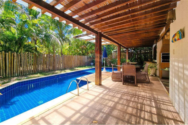 Imagem Casa com 4 Quartos à Venda, 245 m² em Açu Da Torre - Mata De São João Imagem Casa com 4 Quartos à Venda, 245 m² em Açu Da Torre - Mata De São João