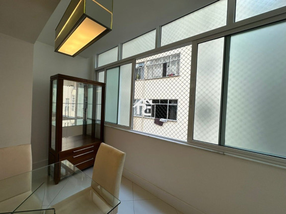 Imagem Apartamento com 3 Quartos à Venda, 140 m² em Copacabana - Niterói Imagem Apartamento com 3 Quartos à Venda, 140 m² em Copacabana - Niterói