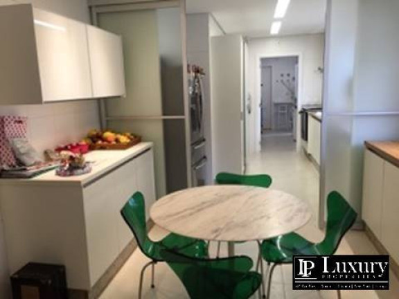 Imagem Apartamento com 3 Quartos à Venda, 277 m² em Itaim Bibi - São Paulo Imagem Apartamento com 3 Quartos à Venda, 277 m² em Itaim Bibi - São Paulo