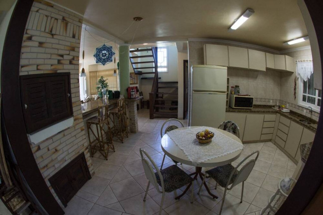 Imagem Casa com 3 Quartos à Venda, em Noiva Do Mar - Xangri-lá Imagem Casa com 3 Quartos à Venda, em Noiva Do Mar - Xangri-lá
