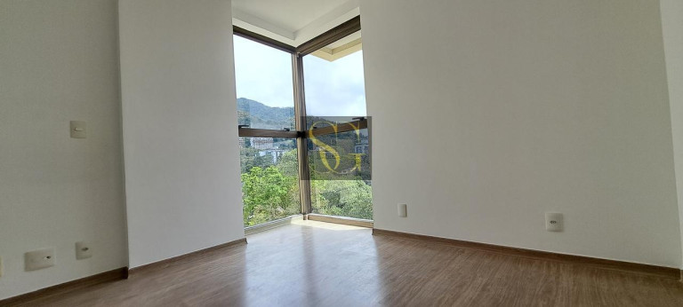Imagem Cobertura com 4 Quartos à Venda, 145 m² em Alto - Teresópolis Imagem Cobertura com 4 Quartos à Venda, 145 m² em Alto - Teresópolis