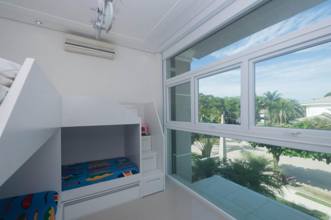 Imagem Imóvel com 7 Quartos à Venda, em Riviera - Bertioga Imagem Imóvel com 7 Quartos à Venda, em Riviera - Bertioga