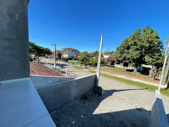 Imagem Casa com 3 Quartos à Venda, 120 m² em Costeira - Balneário Barra Do Sul Imagem Casa com 3 Quartos à Venda, 120 m² em Costeira - Balneário Barra Do Sul