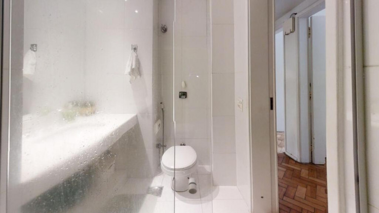 Imagem Imóvel com 3 Quartos à Venda, 136 m² em Ipanema - Rio De Janeiro Imagem Imóvel com 3 Quartos à Venda, 136 m² em Ipanema - Rio De Janeiro