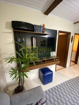 Imagem Casa com 2 Quartos para Alugar ou Temporada, 90 m² em Centro - Porto Belo Imagem Casa com 2 Quartos para Alugar ou Temporada, 90 m² em Centro - Porto Belo