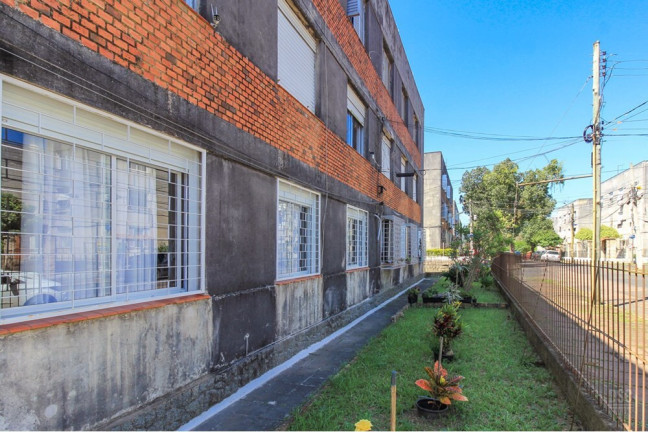 Imagem Imóvel com 3 Quartos à Venda, 65 m² em Cavalhada - Porto Alegre Imagem Imóvel com 3 Quartos à Venda, 65 m² em Cavalhada - Porto Alegre