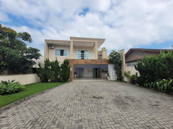 Imagem Sobrado com 4 Quartos à Venda, 233 m² em Armação - Penha Imagem Sobrado com 4 Quartos à Venda, 233 m² em Armação - Penha